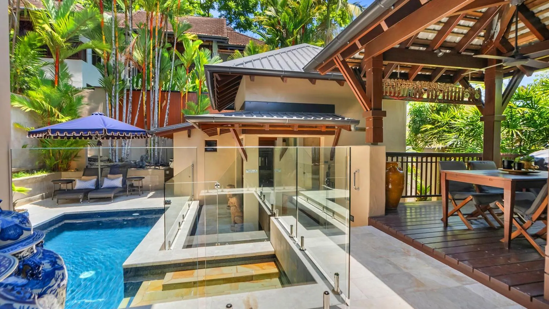 Villa Paradiso Pavilion - An Intimate Bali-Style Haven Australia