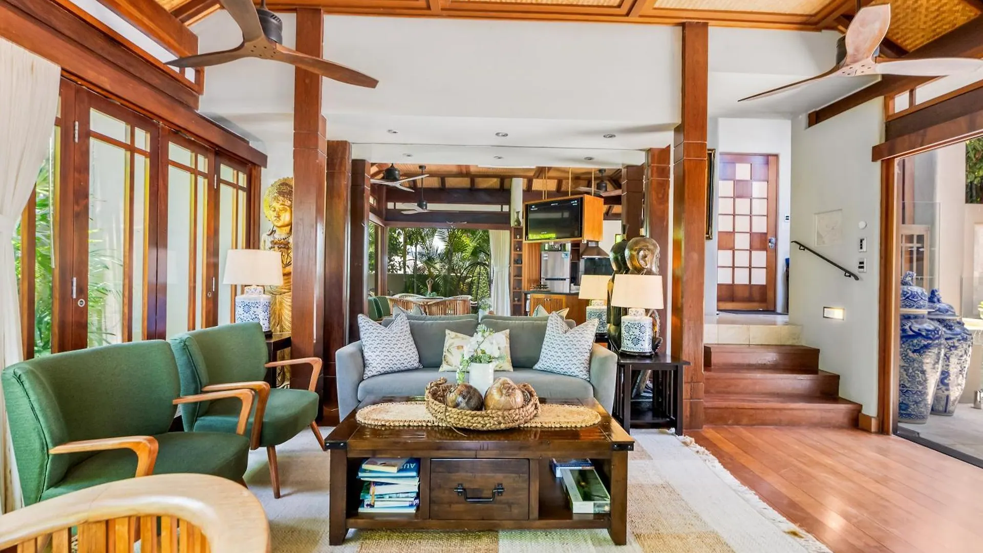 Paradiso Pavilion - An Intimate Bali-Style Haven Villa Port Douglas