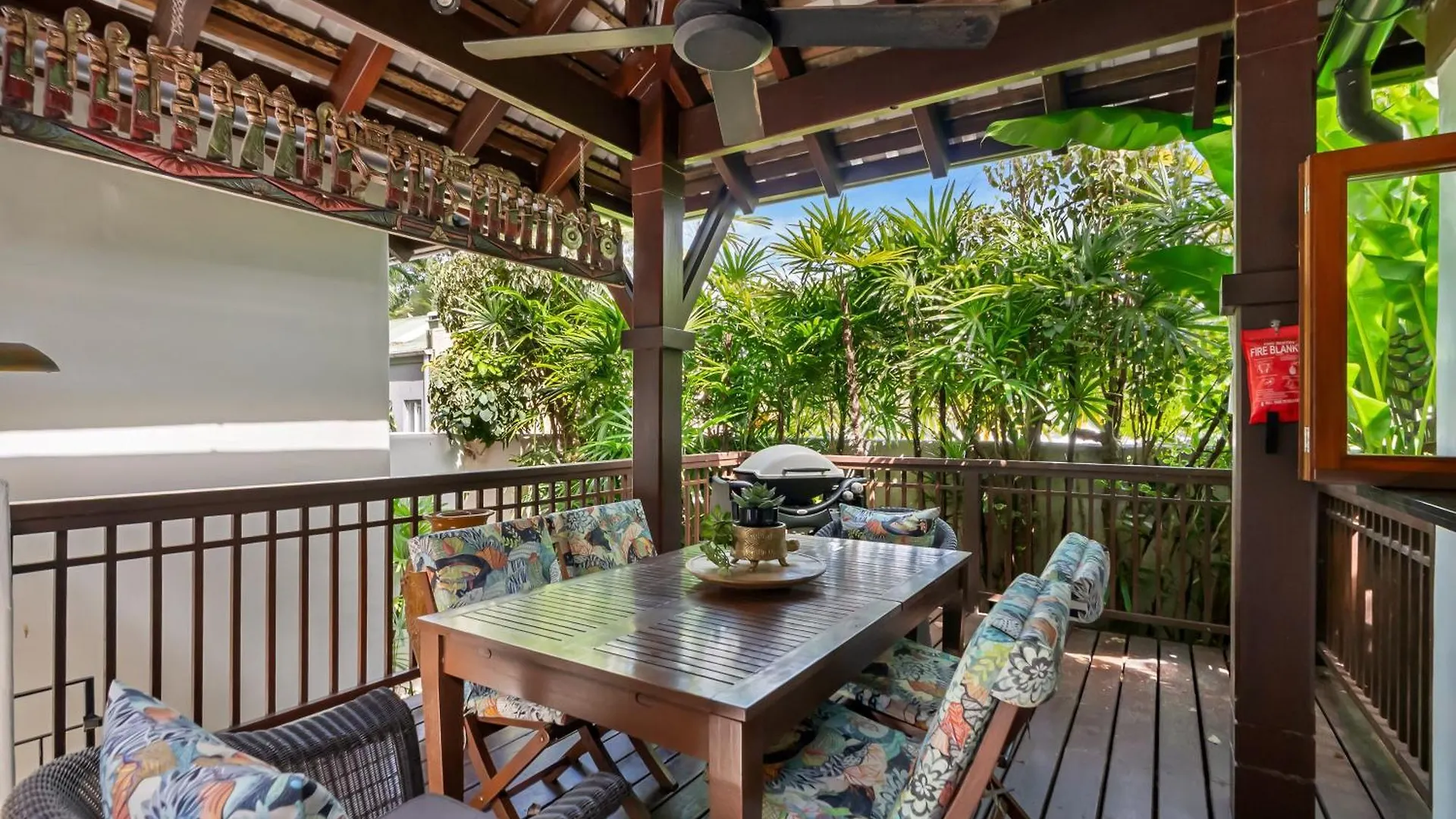 Paradiso Pavilion - An Intimate Bali-Style Haven Australia